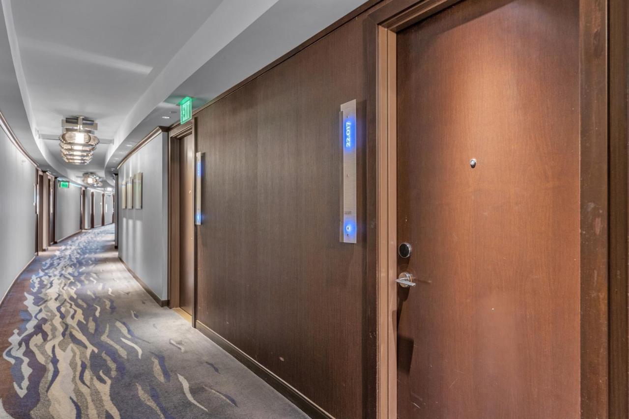 Vdara Beautiful Suite On 22Nd Flr Free Valet Parking Las Vegas Exterior photo